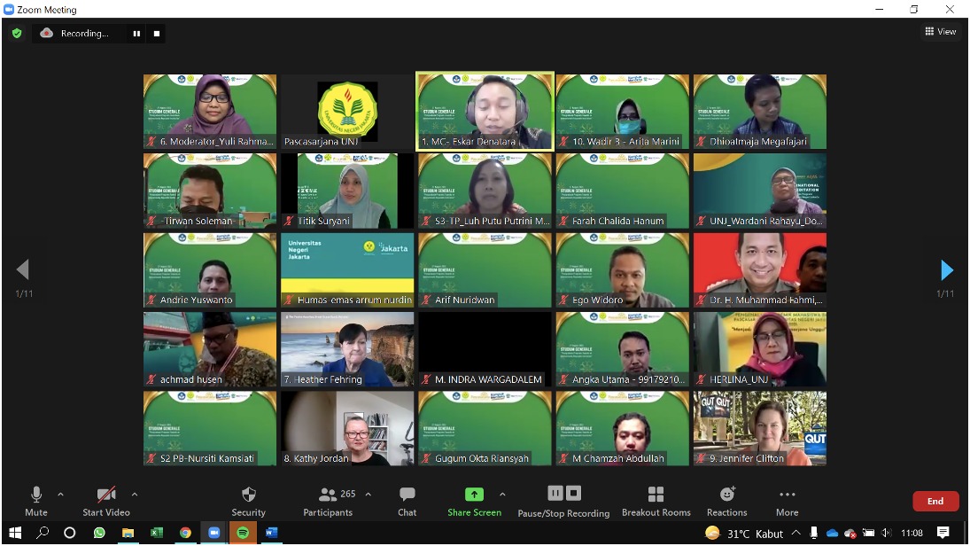 Kegiatan kuliah umum internasional pascasarjana Universitas Negeri Jakarta yang berlangsung secara daring. 