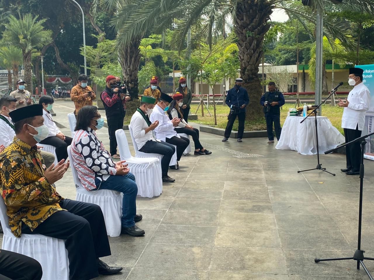Istiqlal dan Katedral Inisiasi Gerakan Bantu Rakyat dari Rumah Ibadah