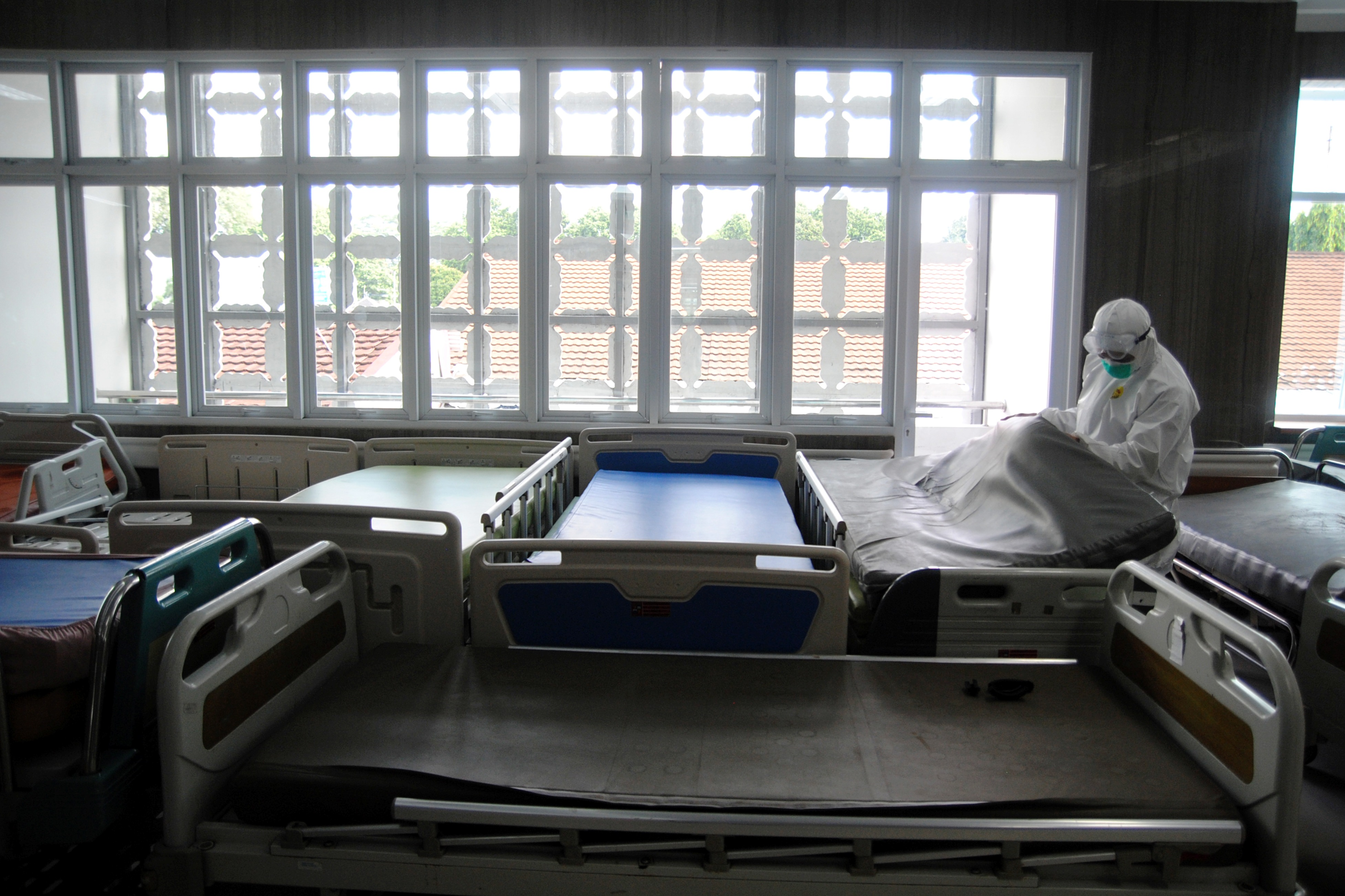 Ilustrasi tempat tidur di RS.