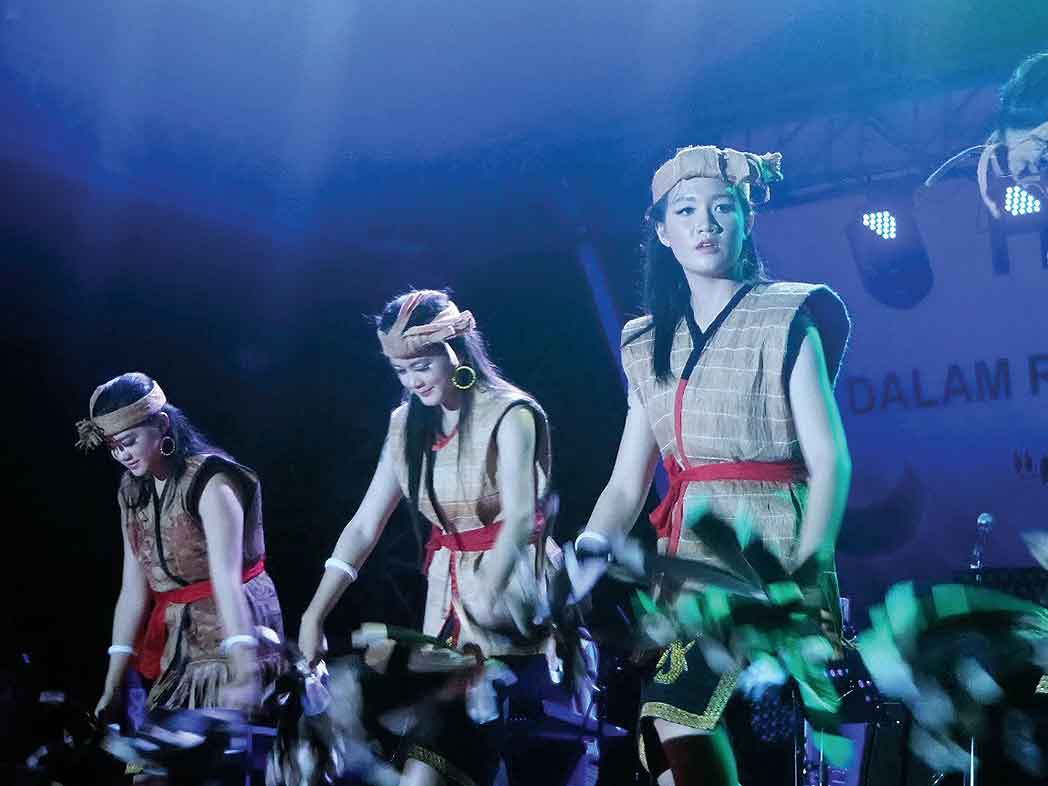 Tari Lenggang Nunukan.