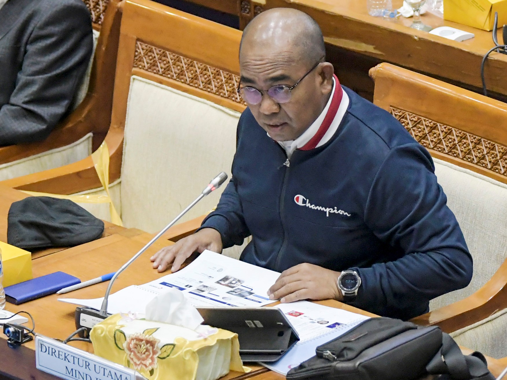 Orias Petrus Moedak.