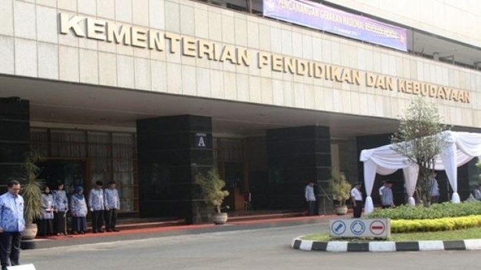 Gedung Kementerian Pendidikan dan Kebudayaa, Riset dan Teknologi di Senayan, Jakarta.