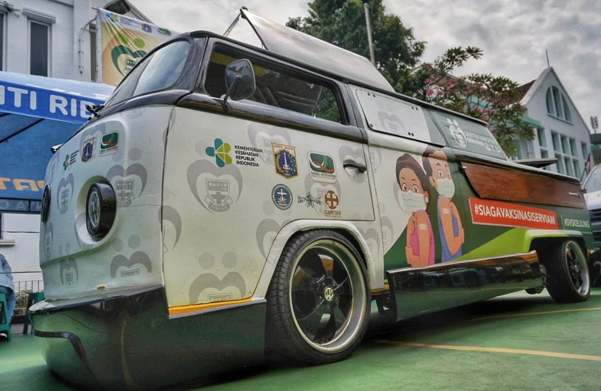 Mobil operasional untuk blusukan vaksinasi covid-19 
