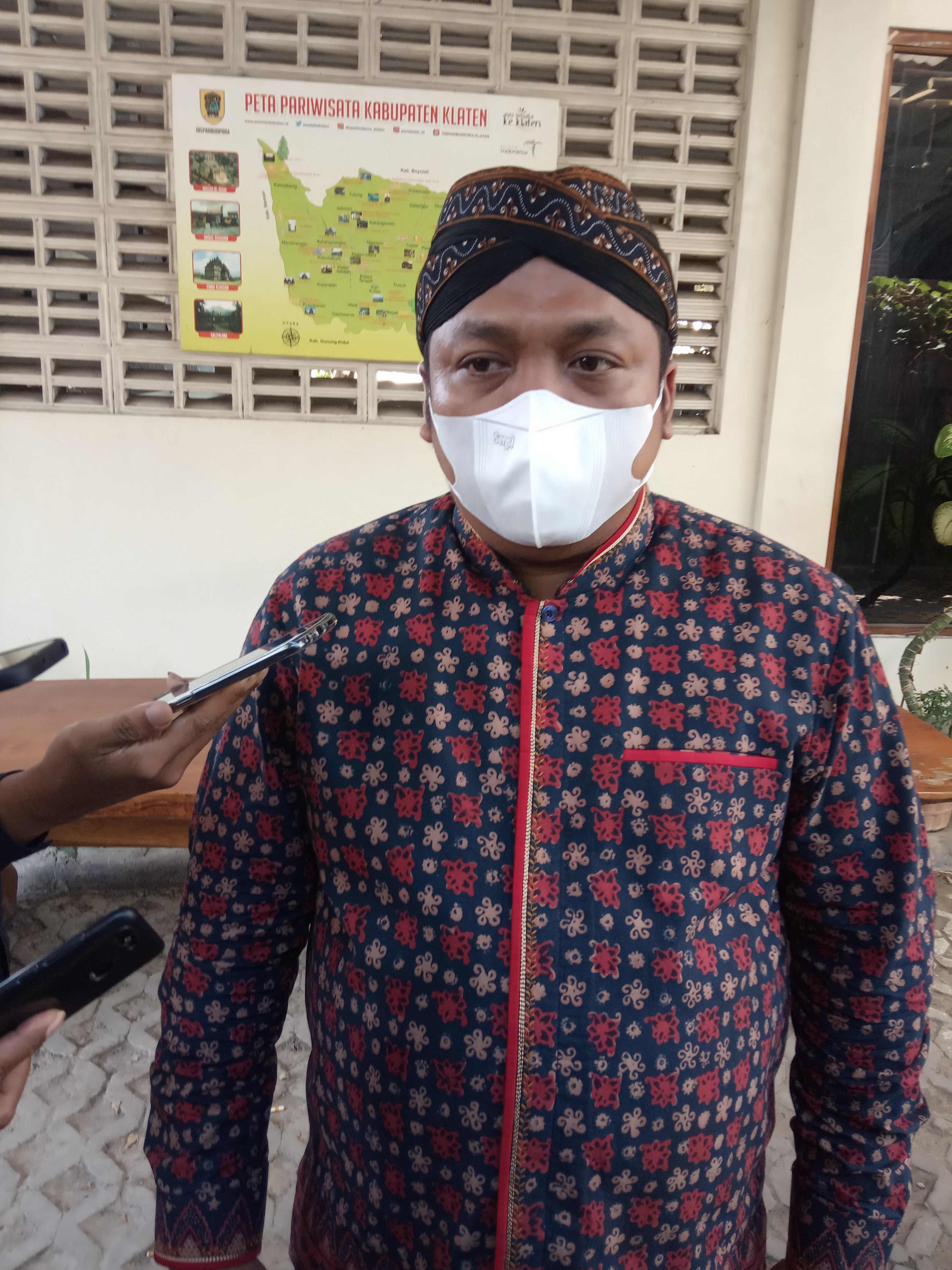  Muchammad Nabil Haroen, anggota Komisi IX DPR RI