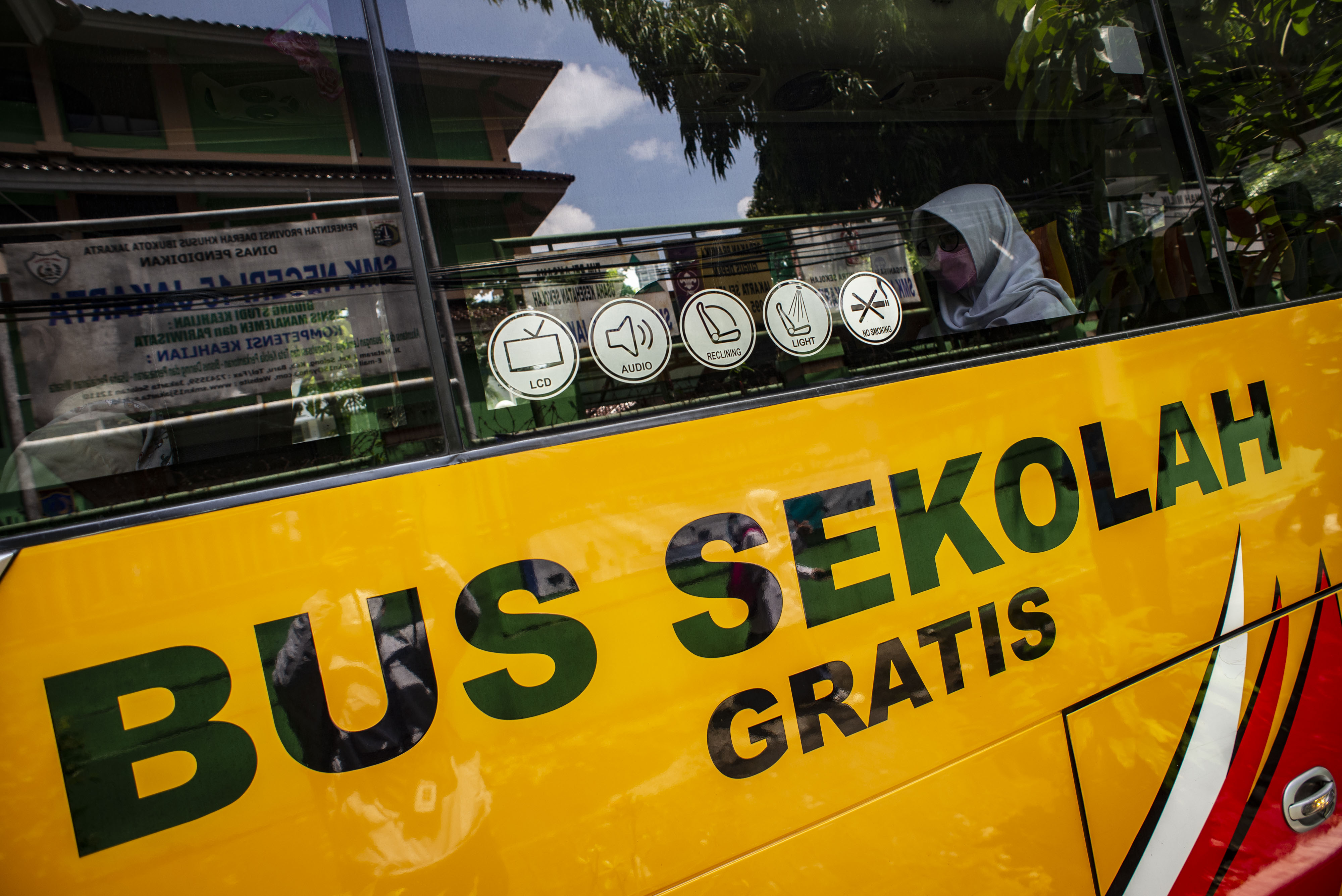 Bus Sekolah milik Pemprov DKI Jakarta