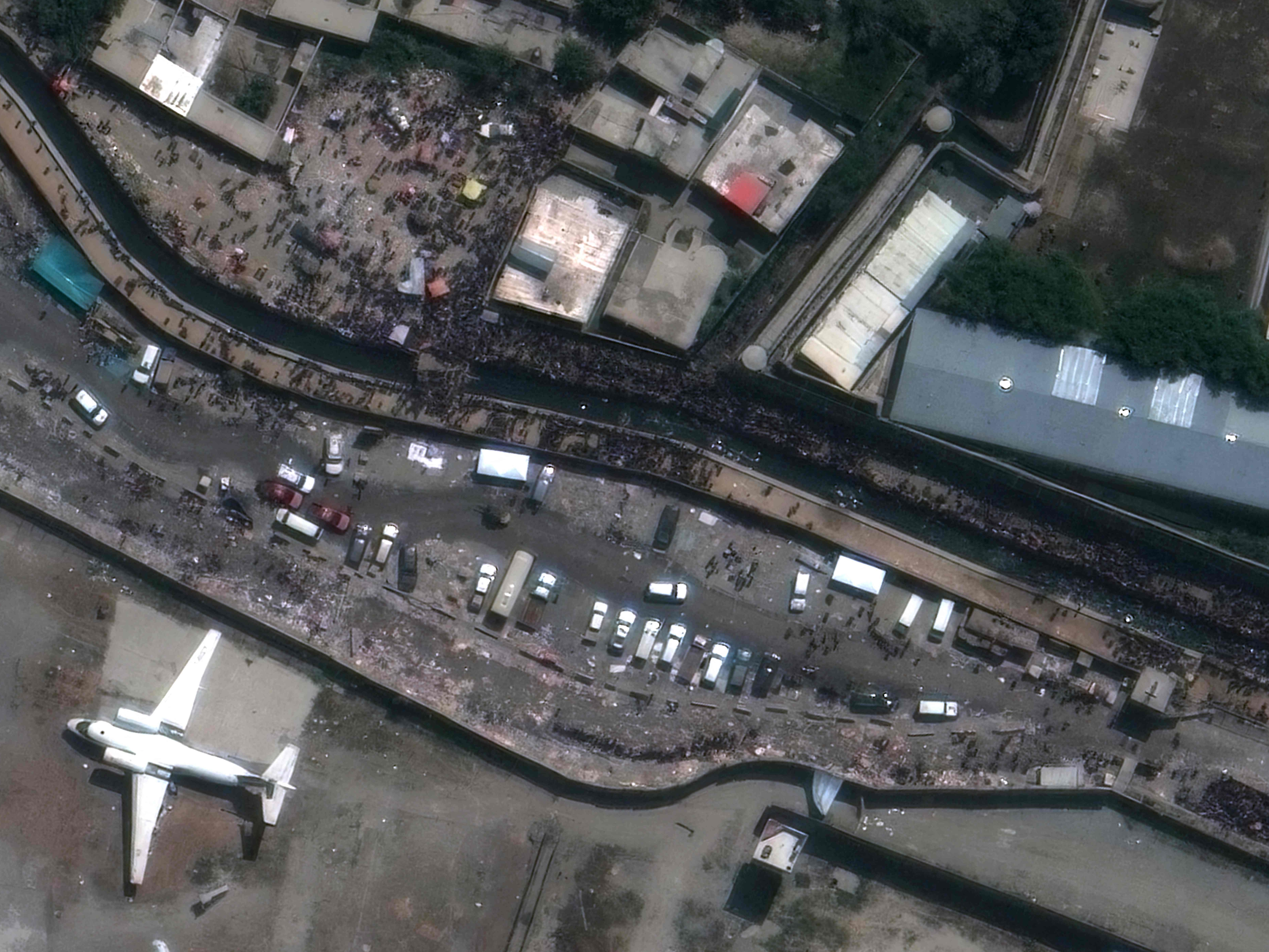 Bandara Internasional Hamid Karzai, Kabul, Afghanistan.