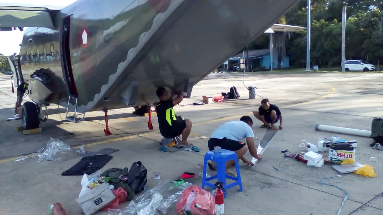 Tim sedang mempersiapkan pelaksanaan teknologi modifikasi cuaca (TMC) untuk mengatasi karhutla di wilayah Riau, bulan lalu.