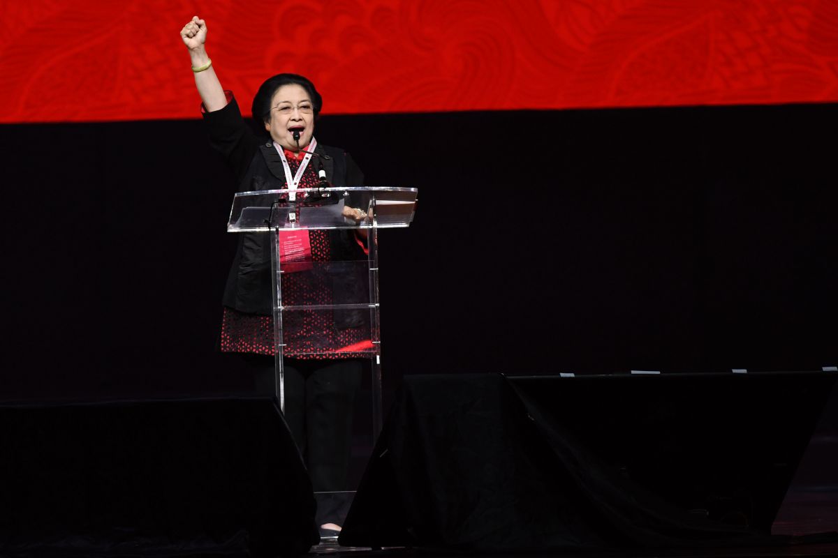 Megawati Ingatkan Kader Jangan Terlena di Zona Nyaman