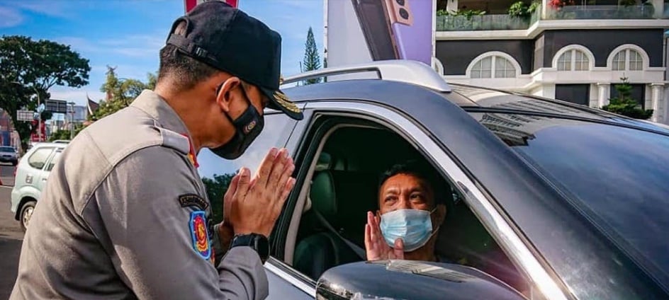 Ilustrasi komunikasi Empatik Satpol PP ke Warga