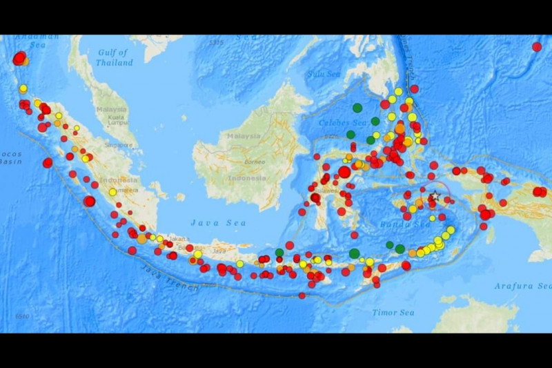 Peta kejadian gempa bumi yang dipantau Warning Receiver System BMKG di wilayah Indonesia.