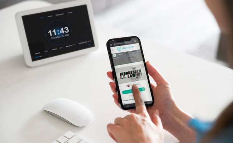 Legalroom menjadi platform edukasi dan interaksi bagi para peminat pendidikan.