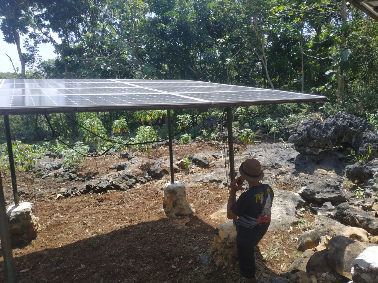 PLTS Gua Njotak Gunungkidul, DIY