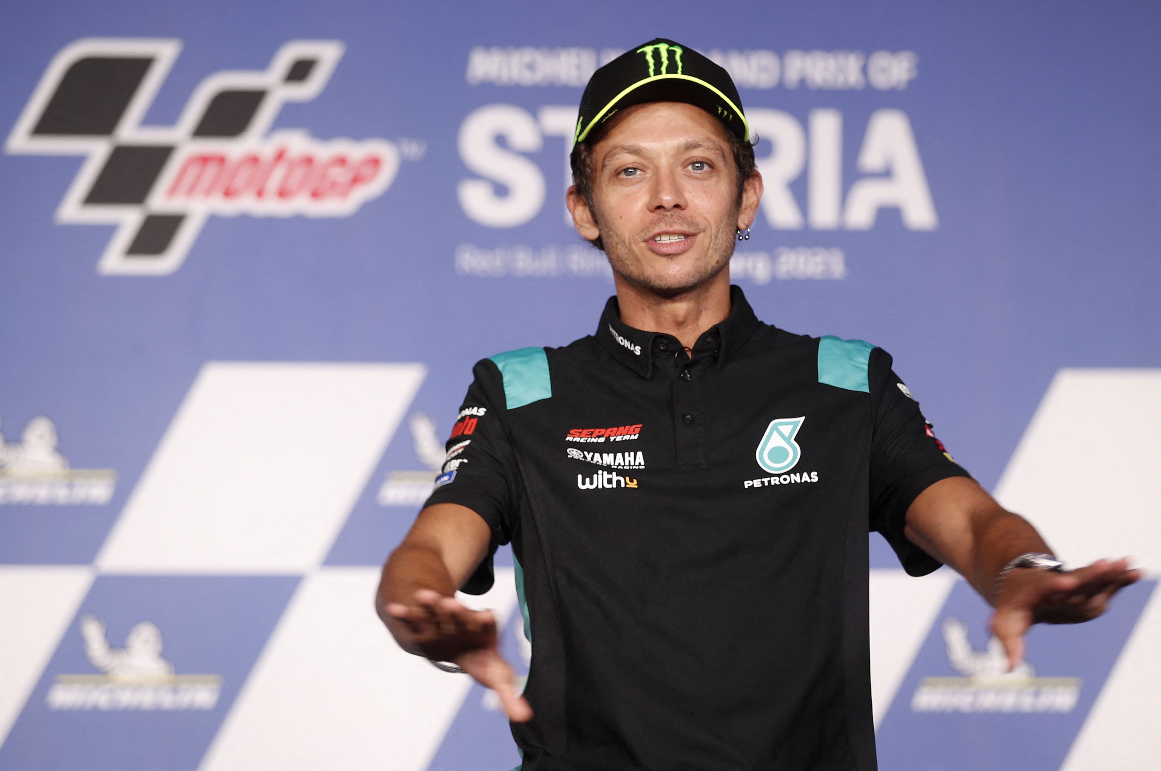 Pembalap Yamaha-SRT Valentino Rossi