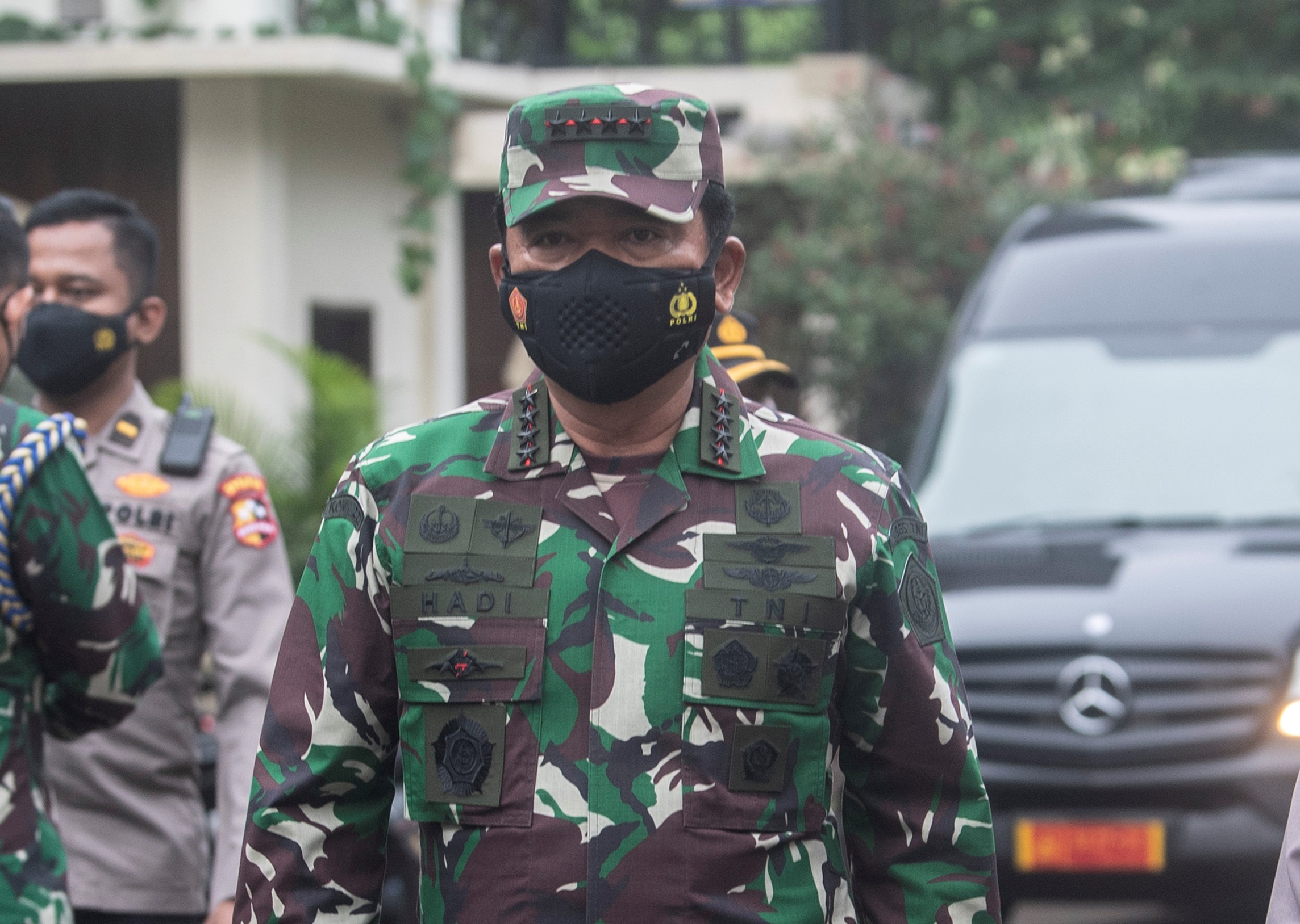 Panglima TNI Marsekal Hadi Tjahjanto akan memasuki masa pensiun pada November 2021.