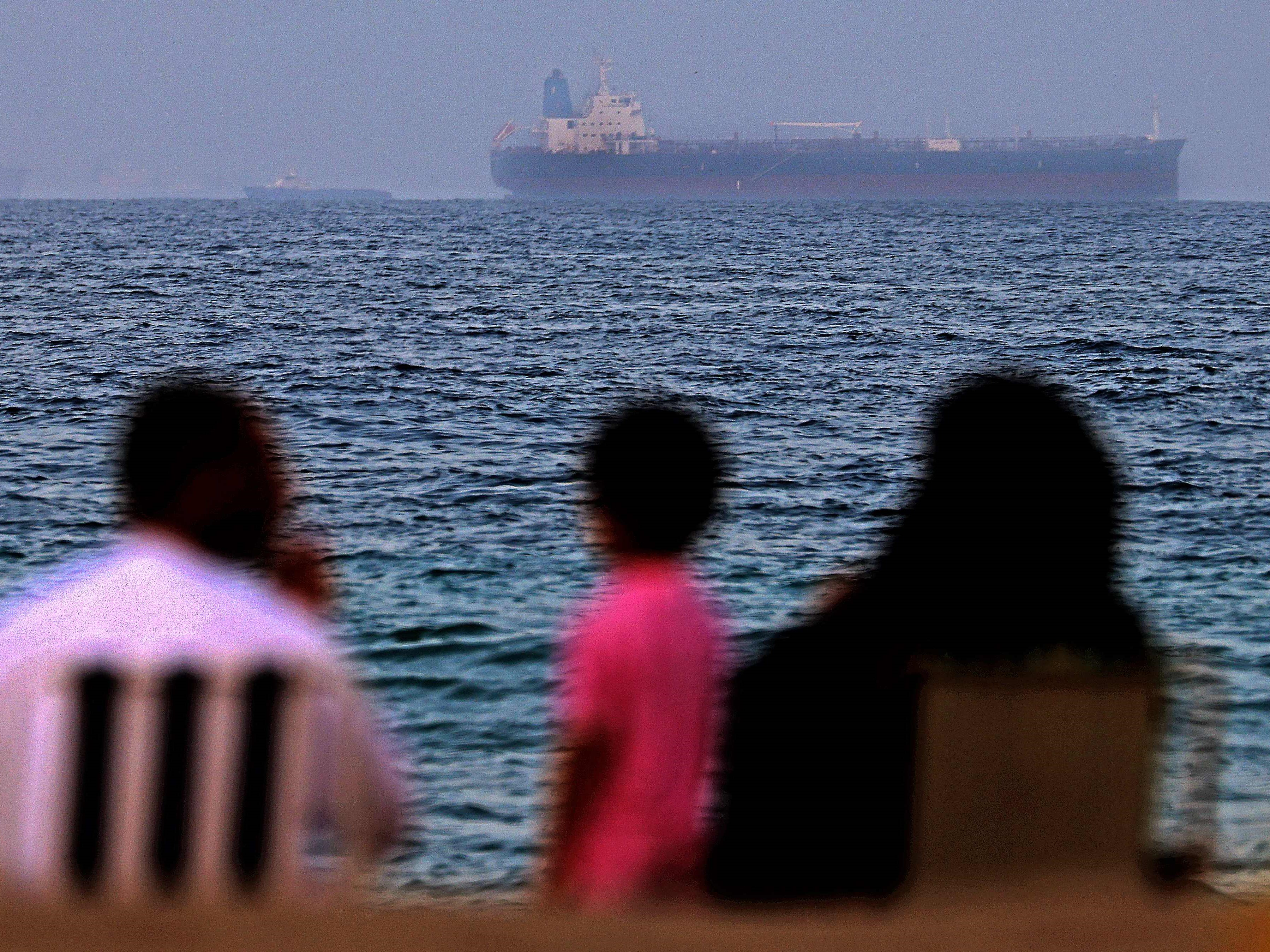 Kapal tanker Mercer Street.