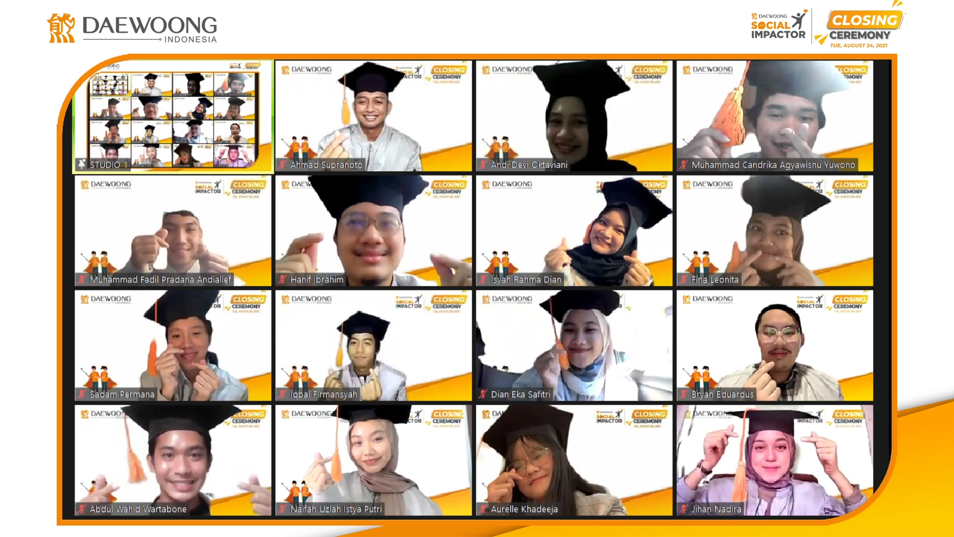 Para peserta DSI di acara penutupan.