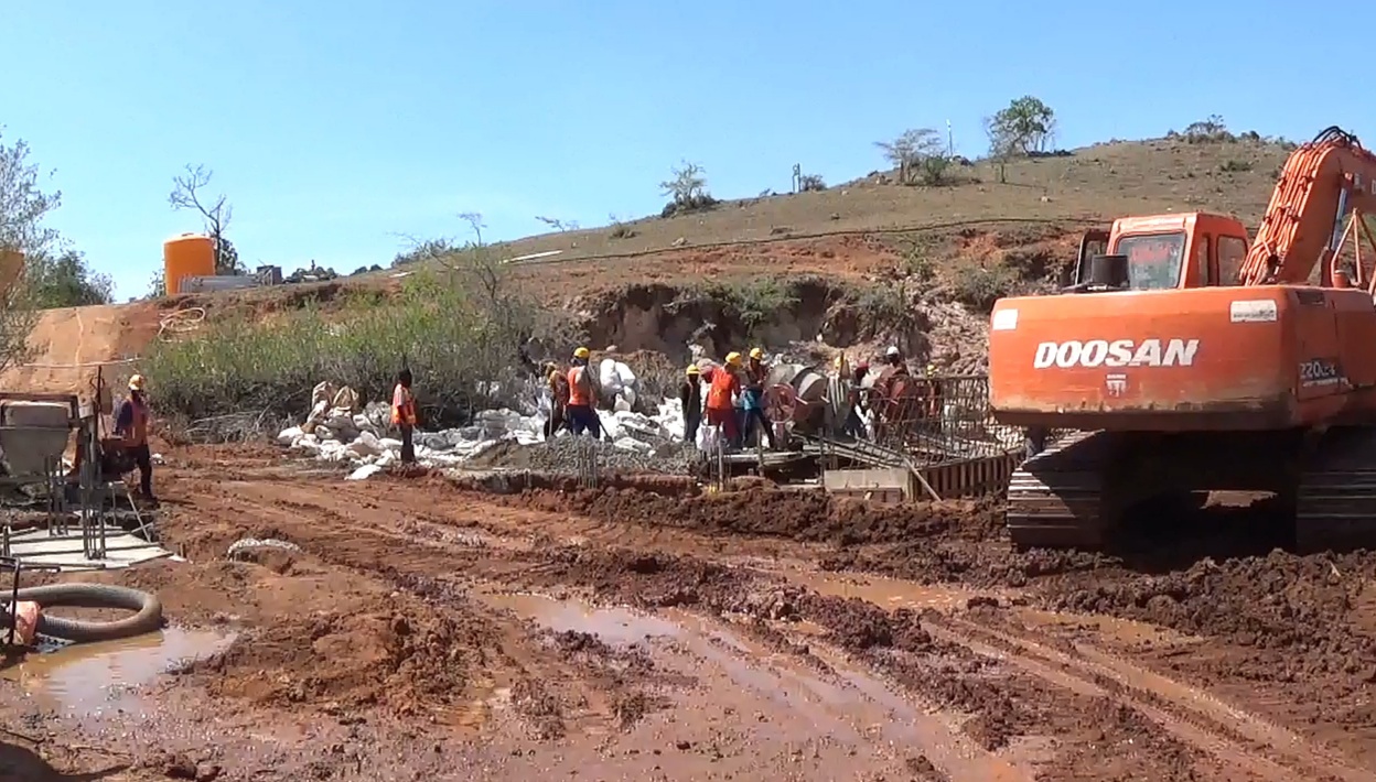 Pembangunan sarpras di Pulau Rinca tetap berjalan. 