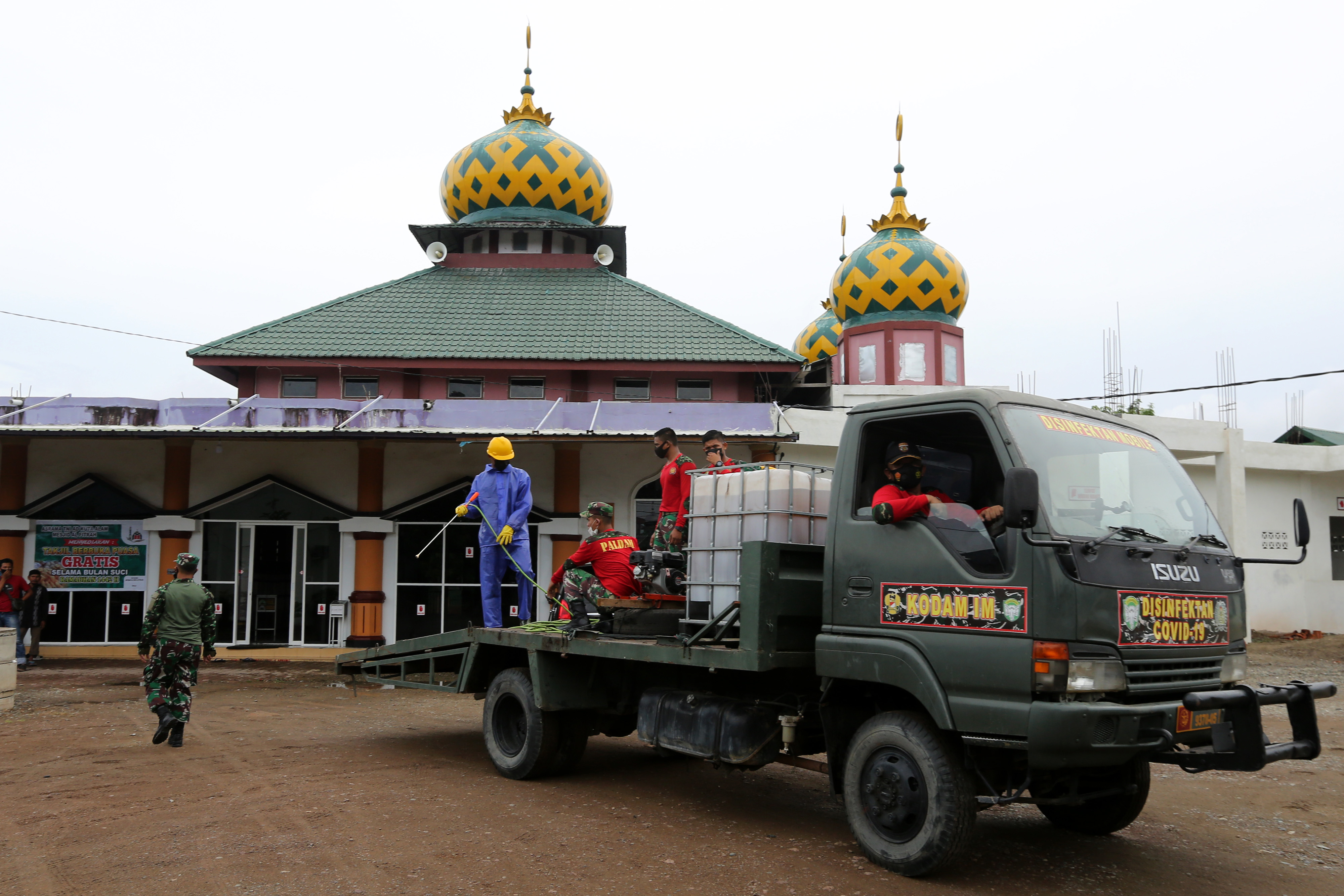 Ilustrasi tempat ibadah