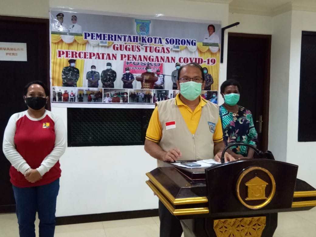 Juru Bicara Satgas Covid-19 Kota Sorong, Papua Barat, Ruddy R. Laku