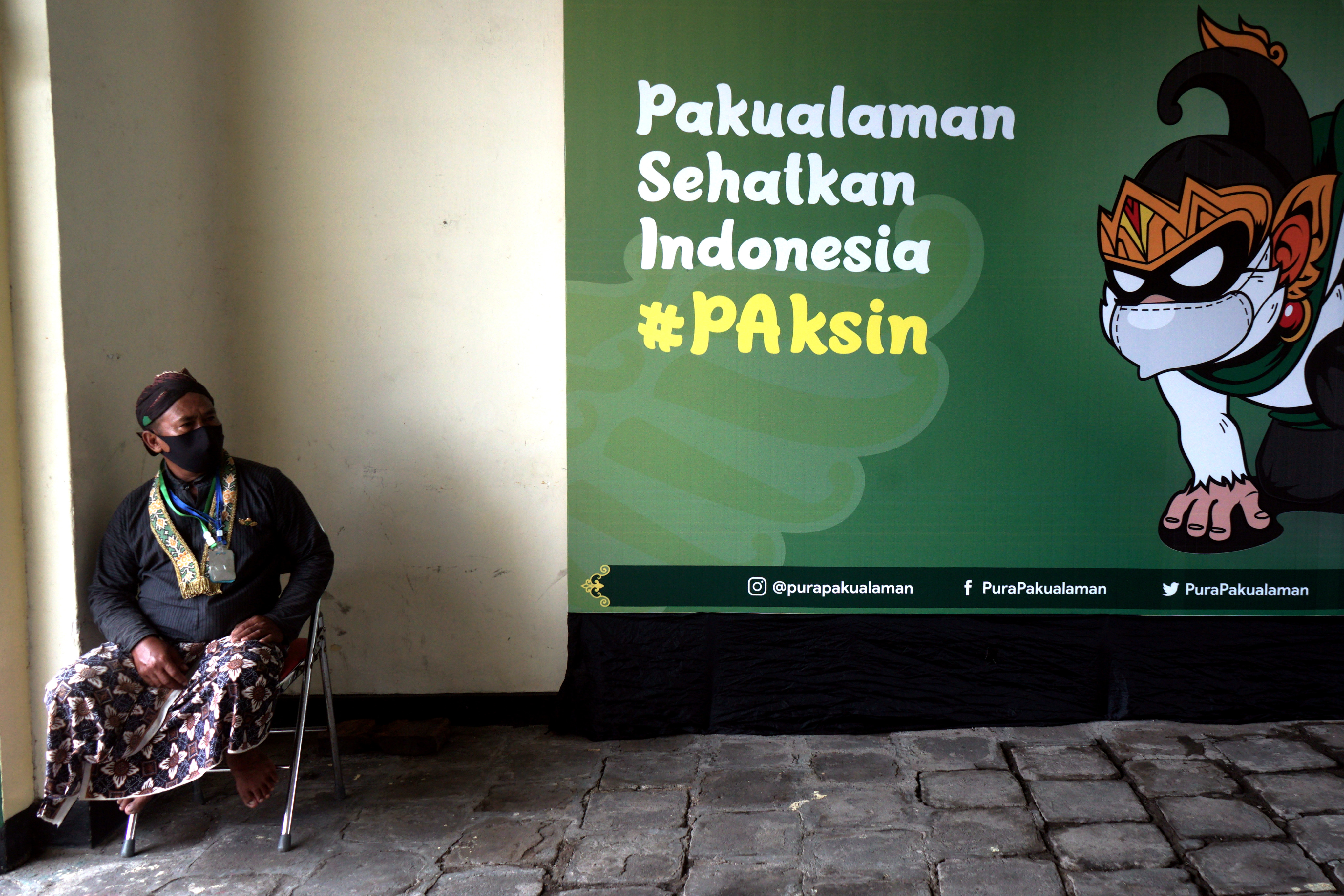 Target 2 Juta Vaksin Per hari Terlalu Ambisius