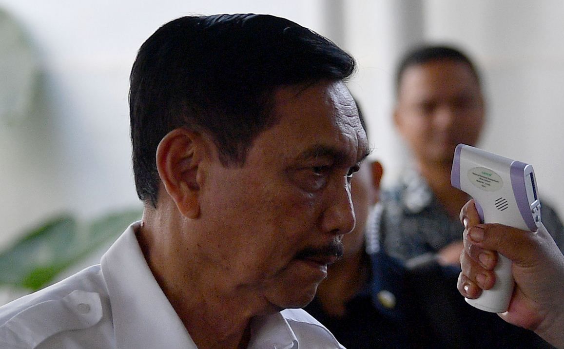 Luhut Minta Pemda Buat Pusat Isolasi Khusus Ibu Hamil