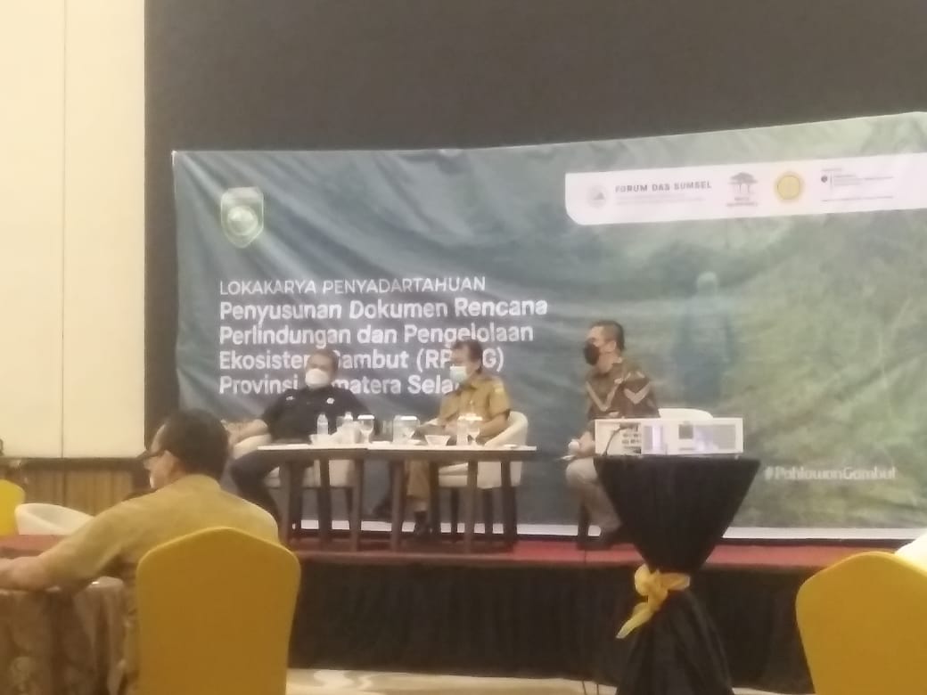 Suasana lokakarya penyadartahuan penyusunan dokumen RPPEG