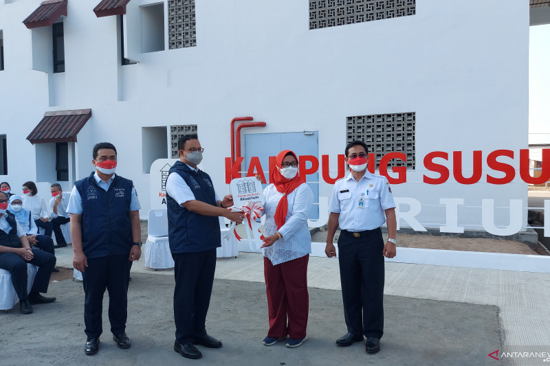 Anies Resmikan Kampung Susun Akuarium