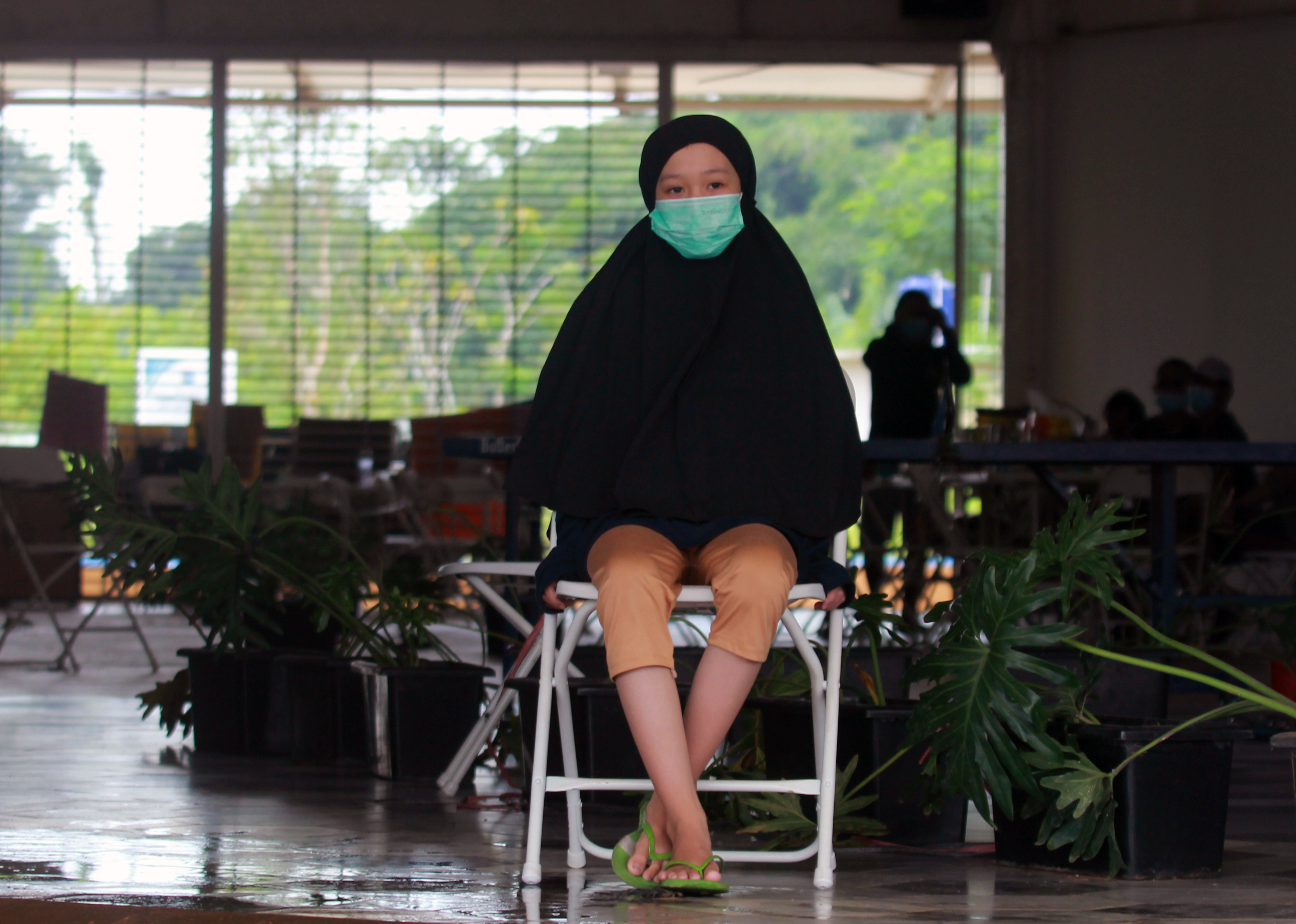  Aisyah Alusa (10) anak yatim piatu karena kedua orang tuanya meninggal dunia akibat Covid-19.