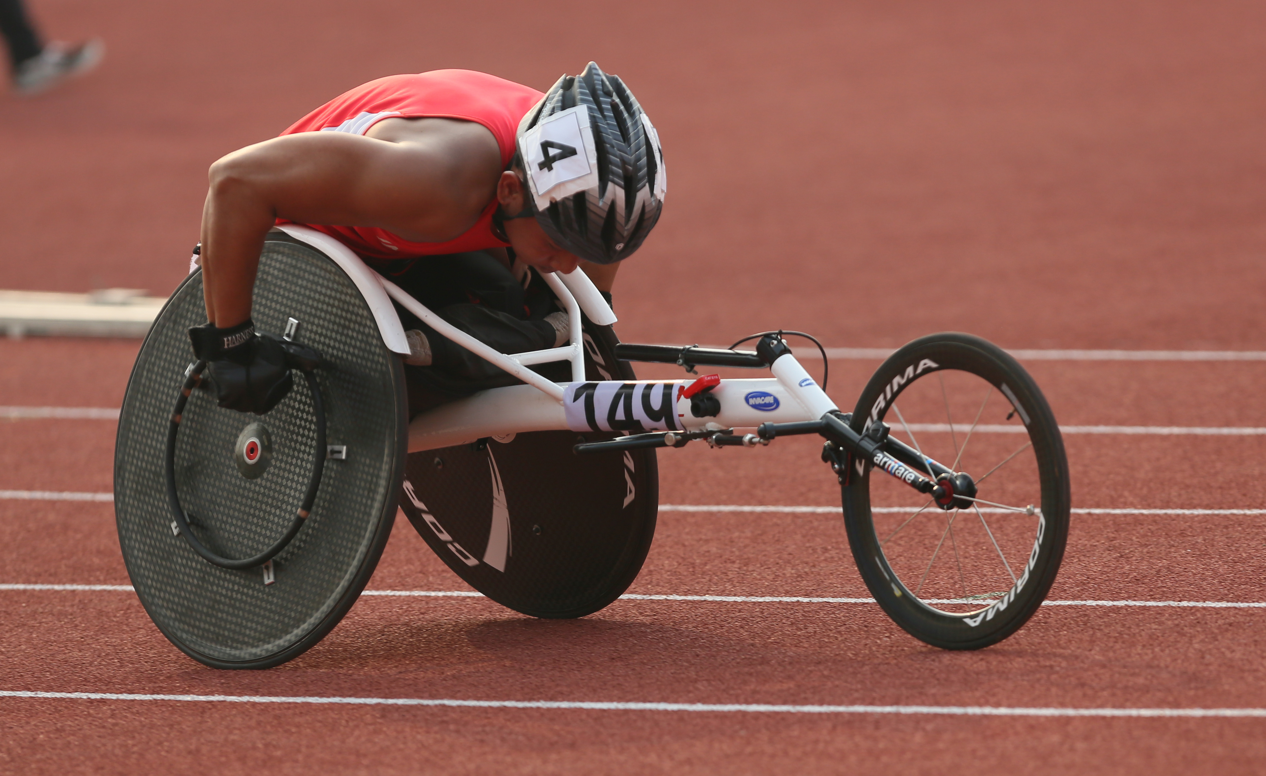 Atlet Balap Kursi Roda Jaenal Aripin Didiskualifikasi dari Perlombaan