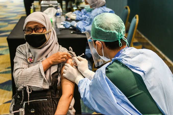 Satgas: Target Vaksinasi Terkendala Keterbatasan Stok