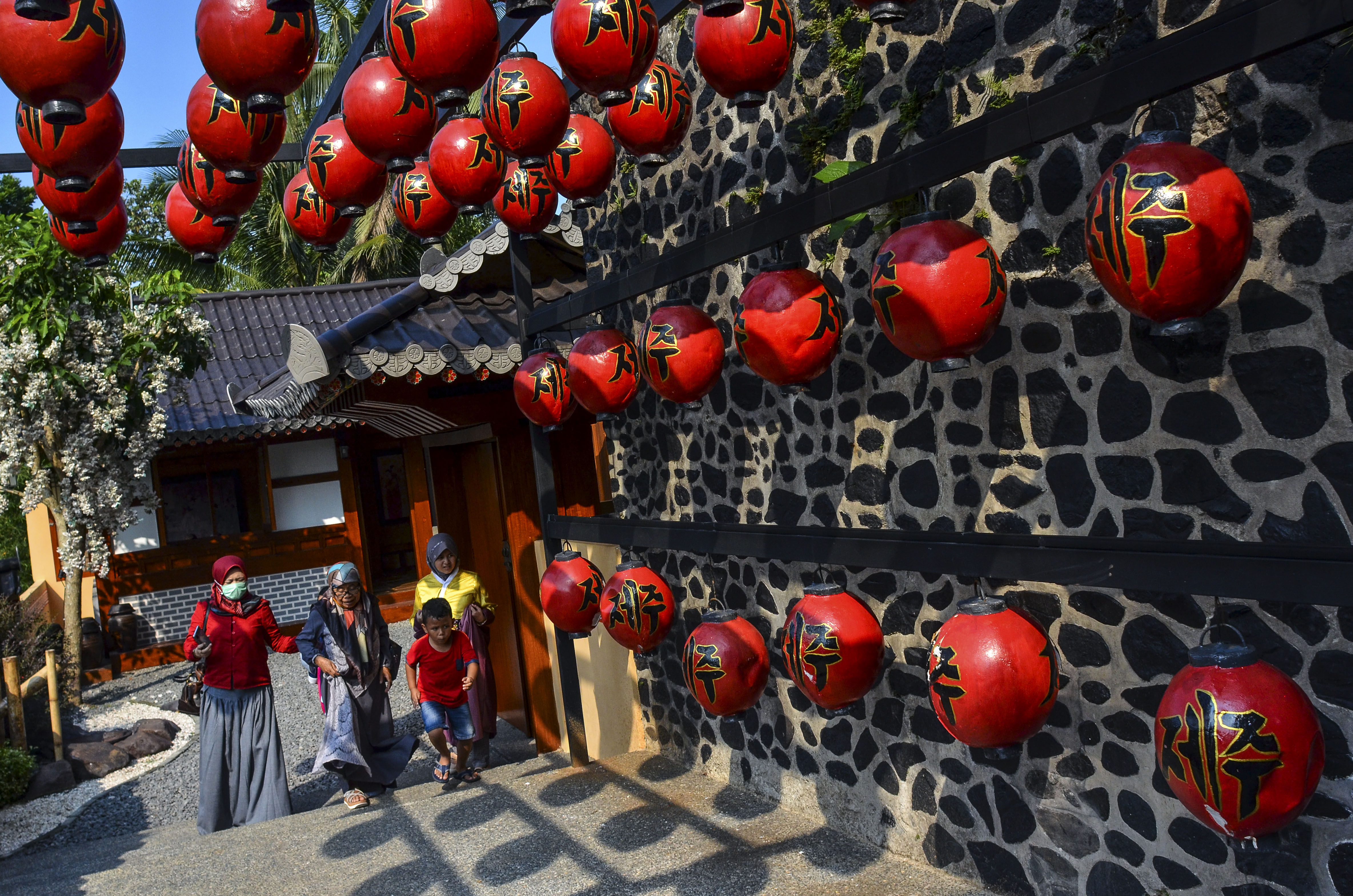 Kawasan Wisata di Empat Kabupaten di Jabar Kembali Dibuka