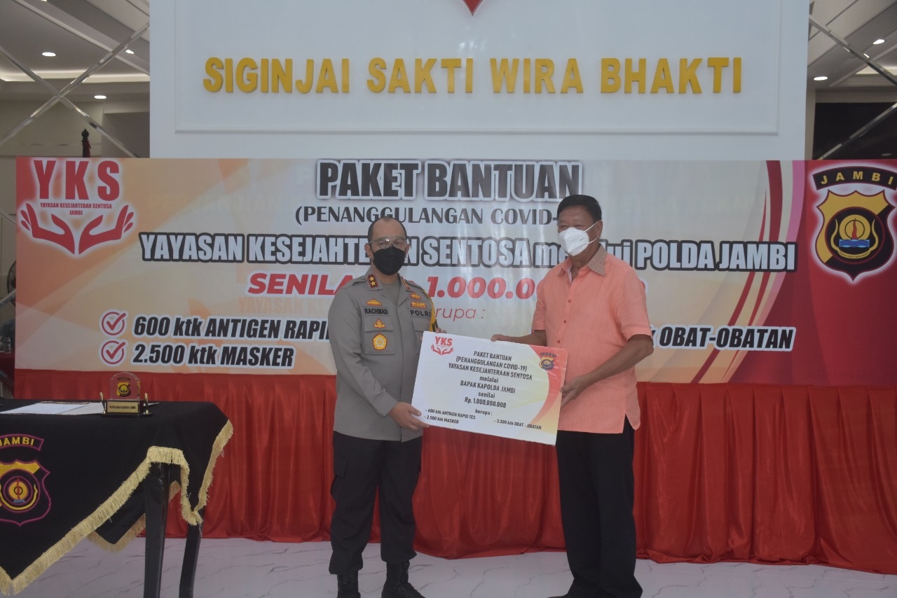 Polda Jambi terima bantuan senilai Rp1 miliar untuk penanganan Covid-19 dari Yayasan Kesejahteraan Sosial.