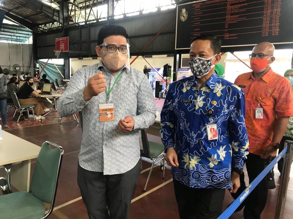 Ketua panitia bersama Plt Wali Kota Jakarta Selatan.