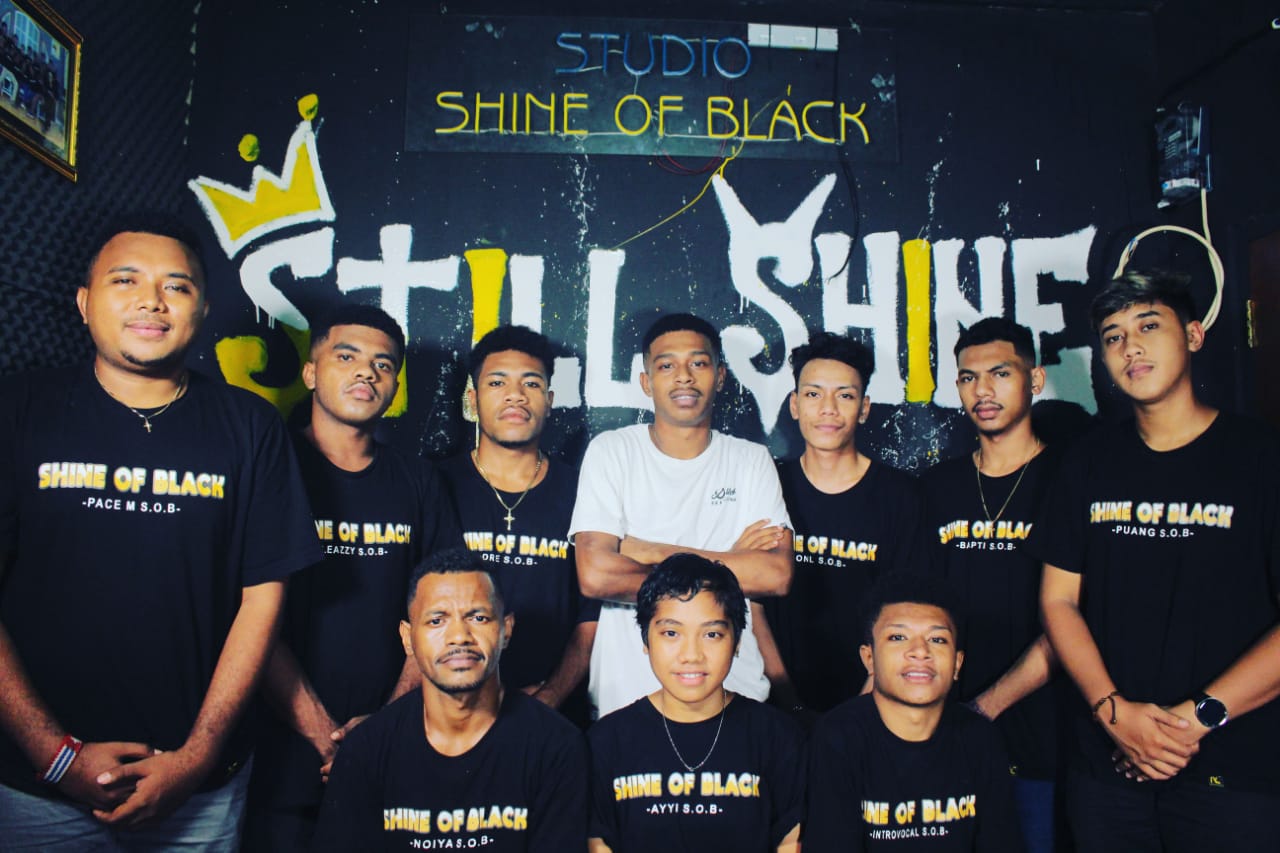Shine of Black