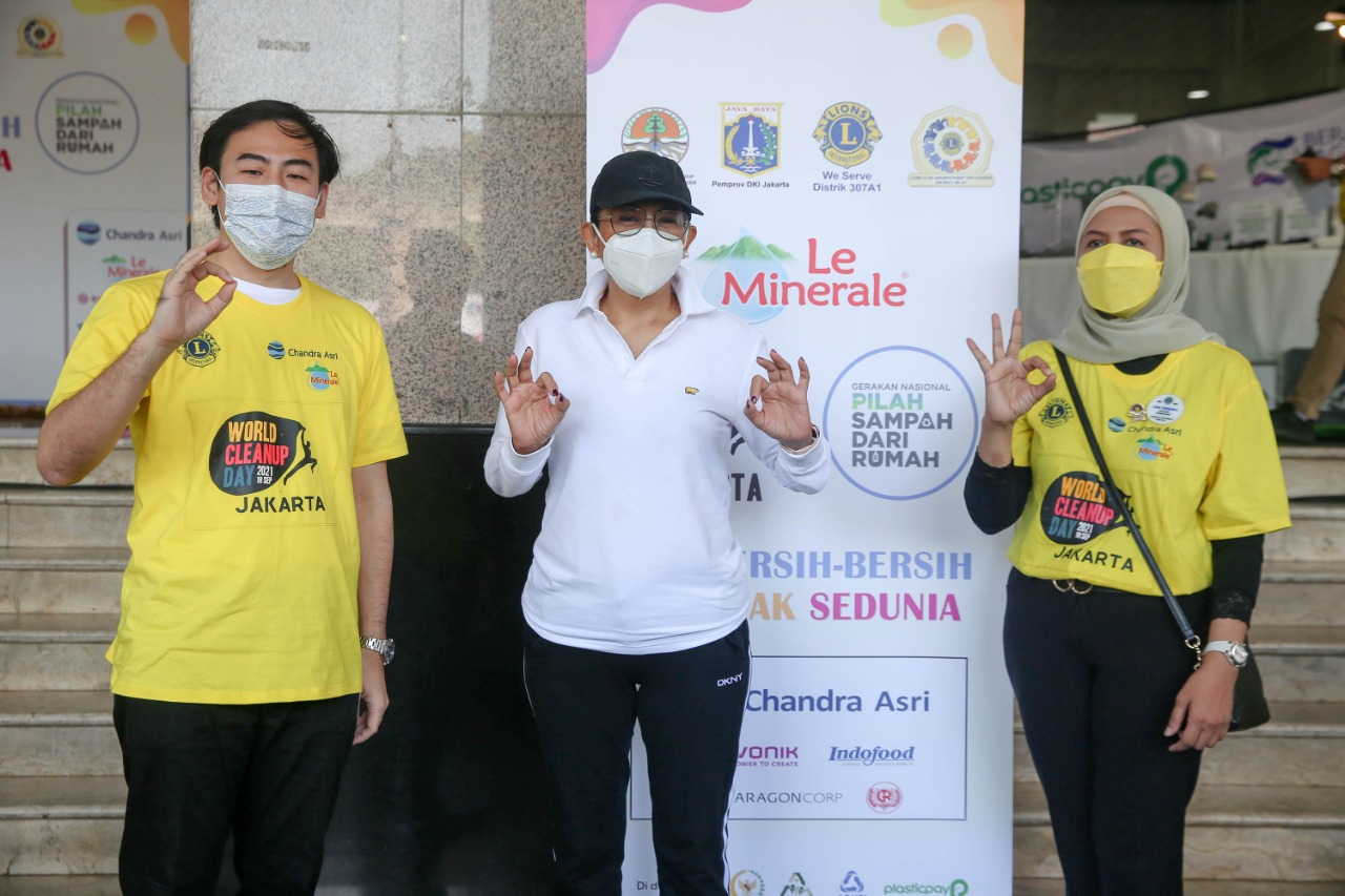 Peluncuran gerakan World Cleanup Day