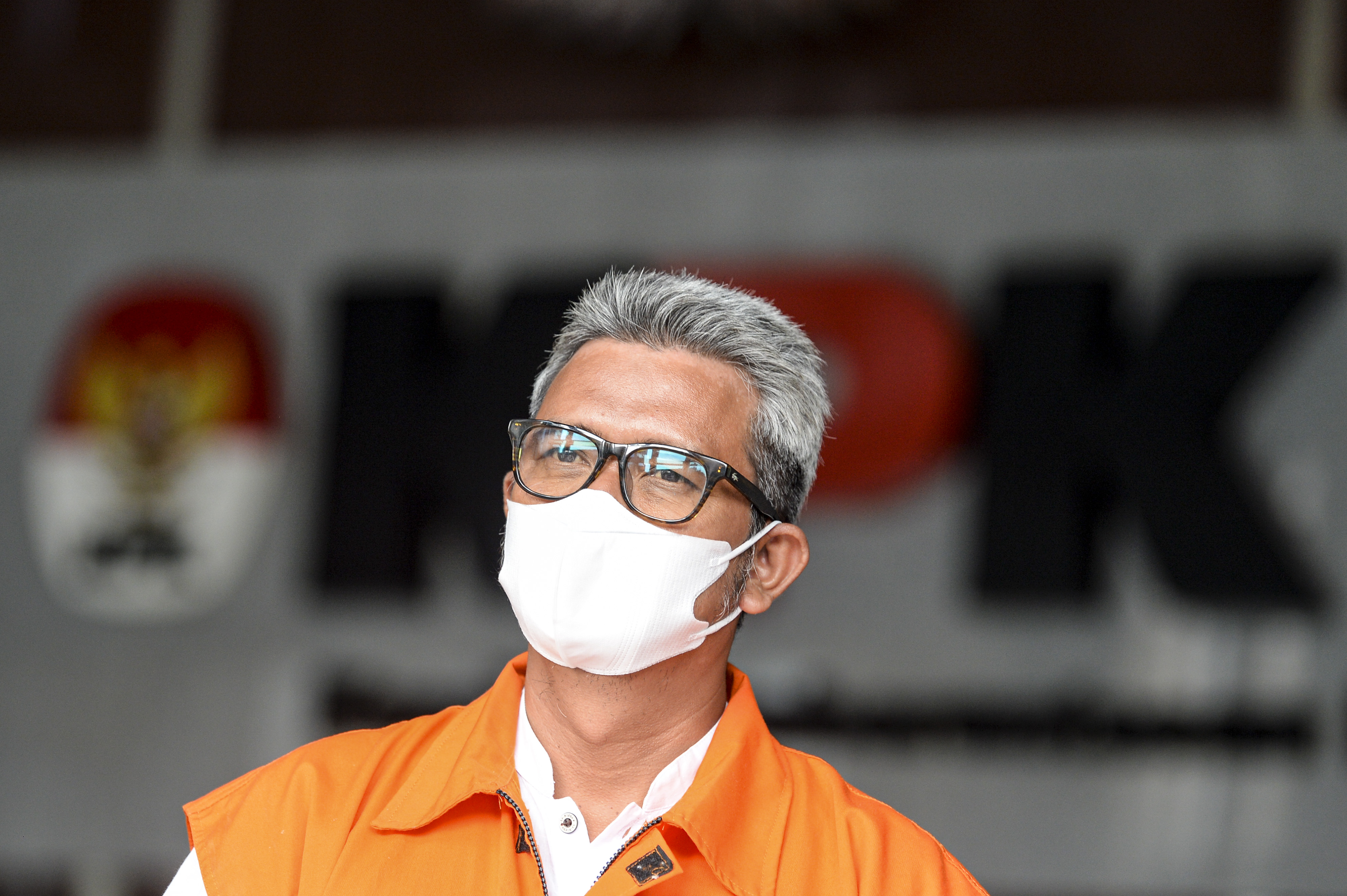 Tersangka Bupati Bintan Nonaktif Apri Sujadi