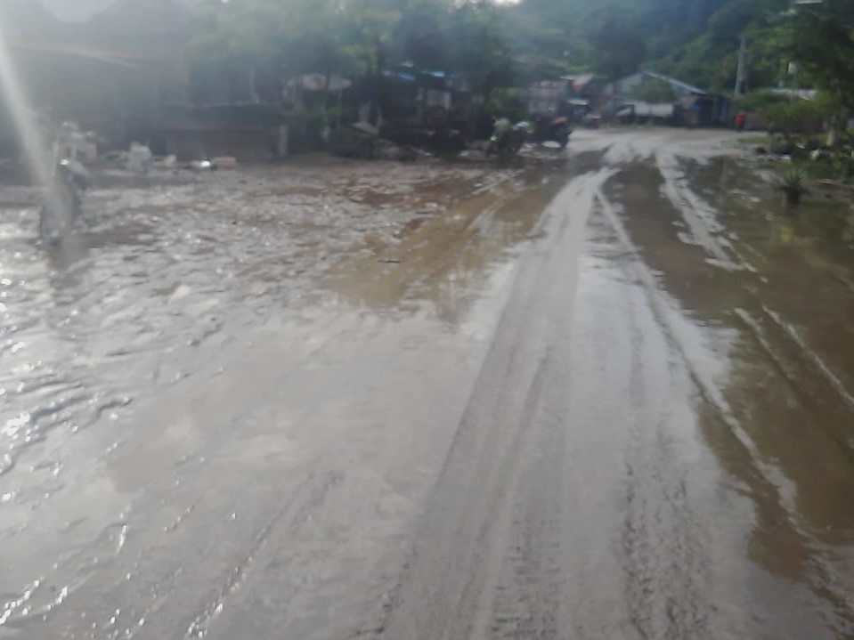 Prakiraan cuaca dari BMKG musim hujan di wilayah Sulawesi Barat mulai pada September hingga November 2021.