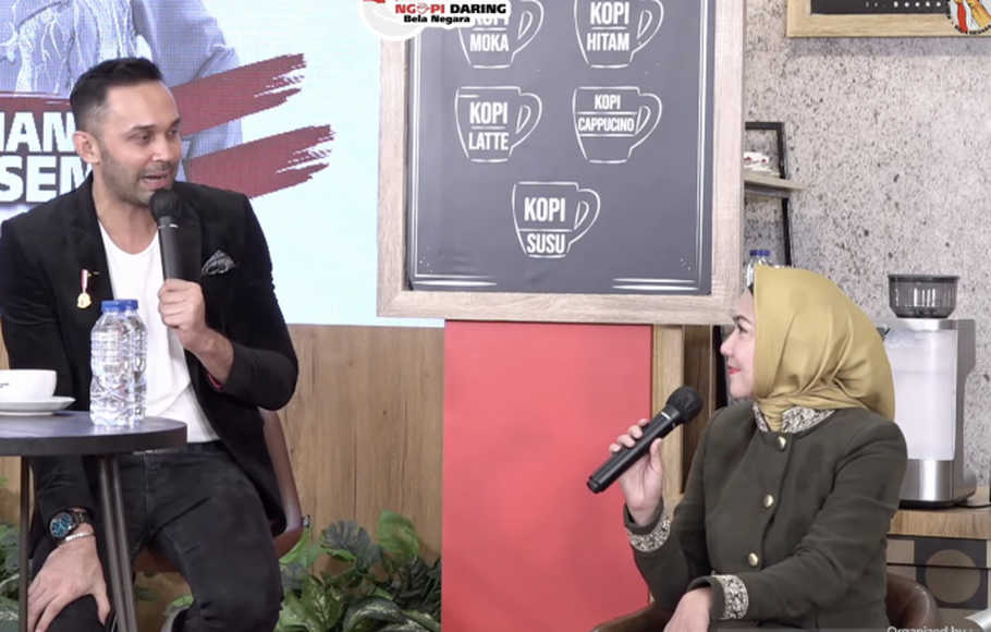 Mantan anggota DPR RI Venna Melinda saat berbicara di acara Ngopi Daring Bela Negara yang diselenggarakan Kemenhan, Rabu (22/9).