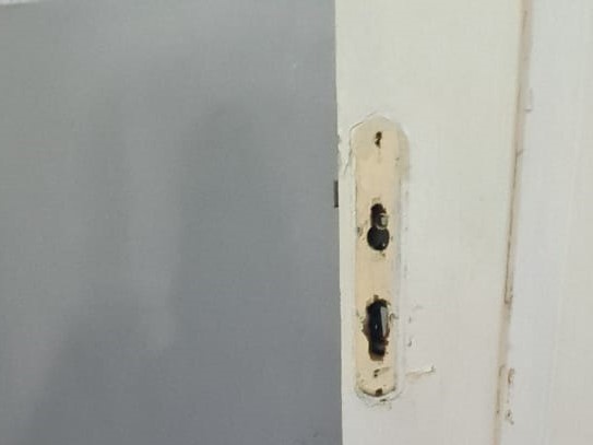 Pintu ruang kerja di rumah dinas Gubernur Sulsel.