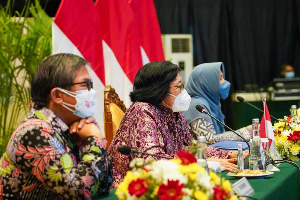 Delegasi Indonesia yang dipimpin Menteri LHK Siti Nurbaya saat pertemuan dengan Sekretaris Eksekutif UNFCCC Patricia Espinosa.