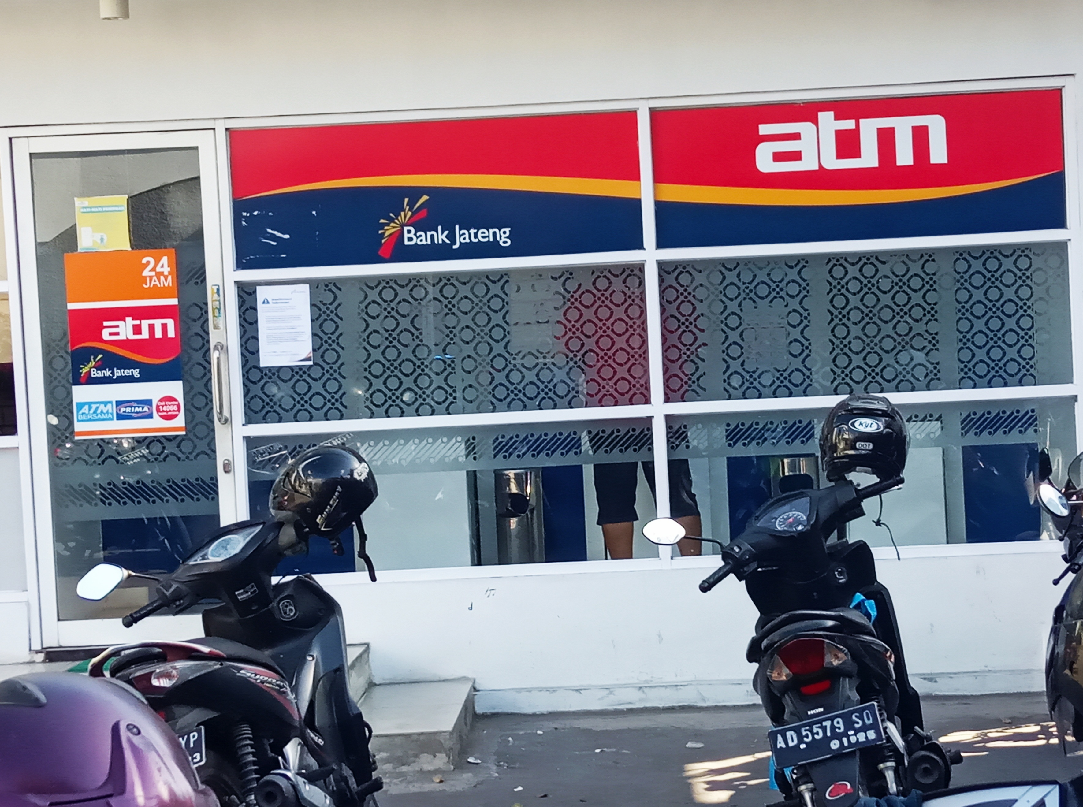 Sebanyak 53 nasabah Bank Jateng cabang Klaten dibobol dengan skiming, total kerugian Rp1,6 miliar.