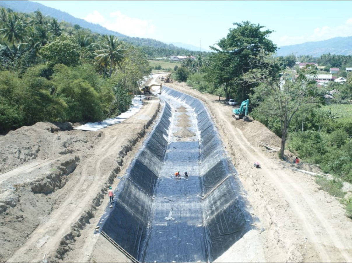 Merek Geoprotec tersedia mulai dari 0,3 mm hingga ketebalan 3 mm yang dapat digunakan untuk berbagai kebutuhan.