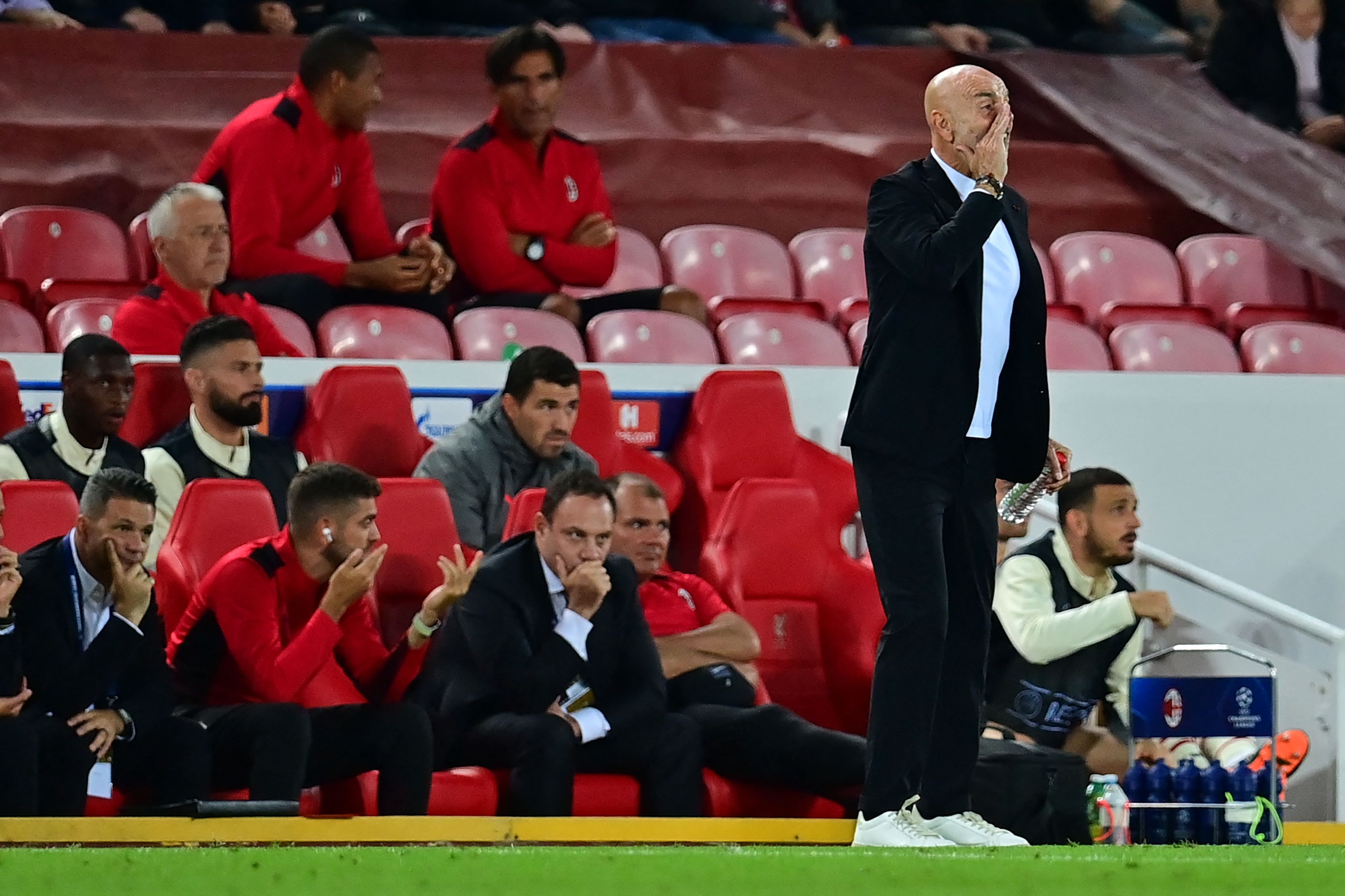 Pelatih AC Milan Stefano Pioli