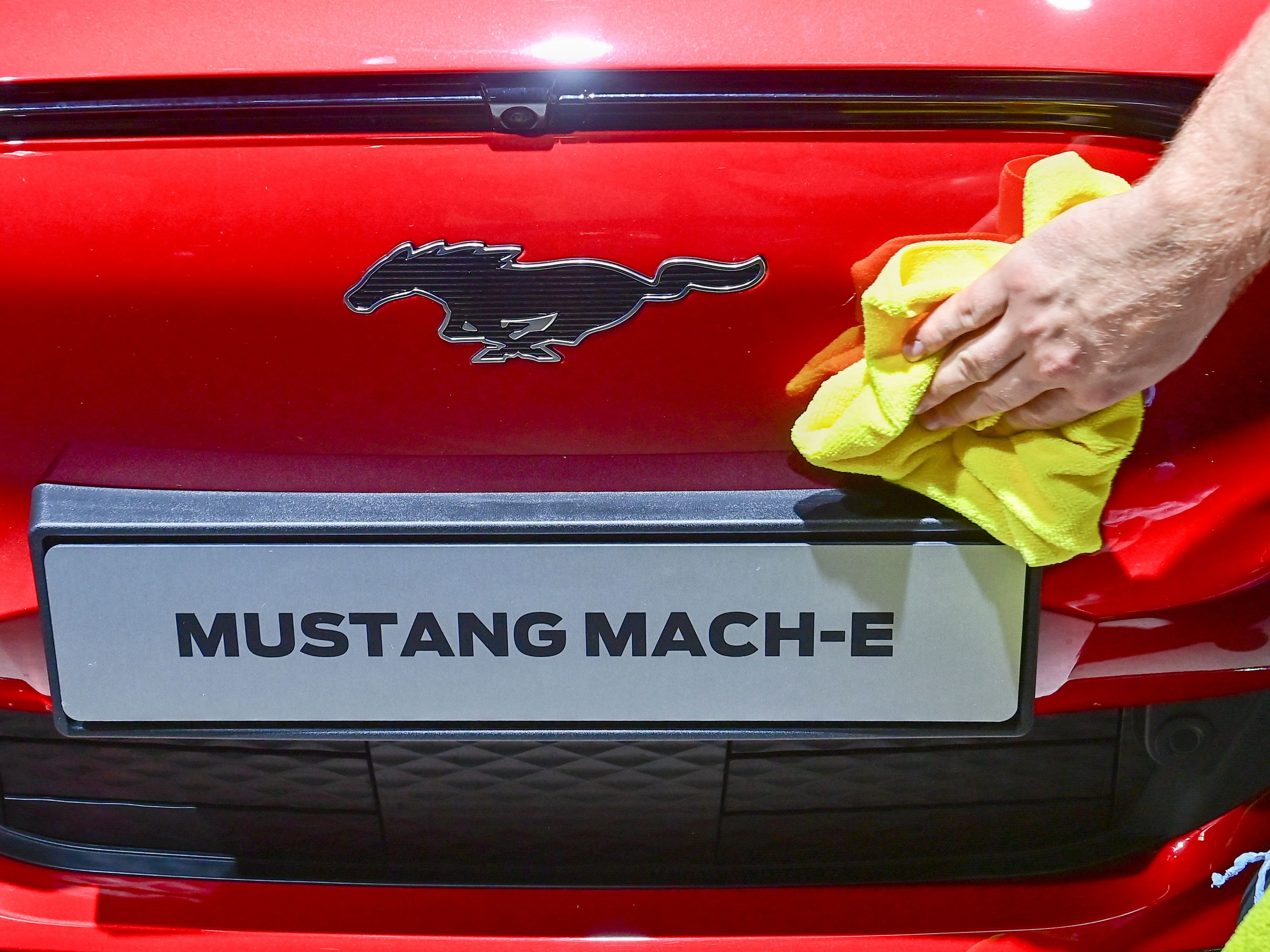 Ford Kucurkan Rp163 Triliun untuk Produksi Mobil Listrik