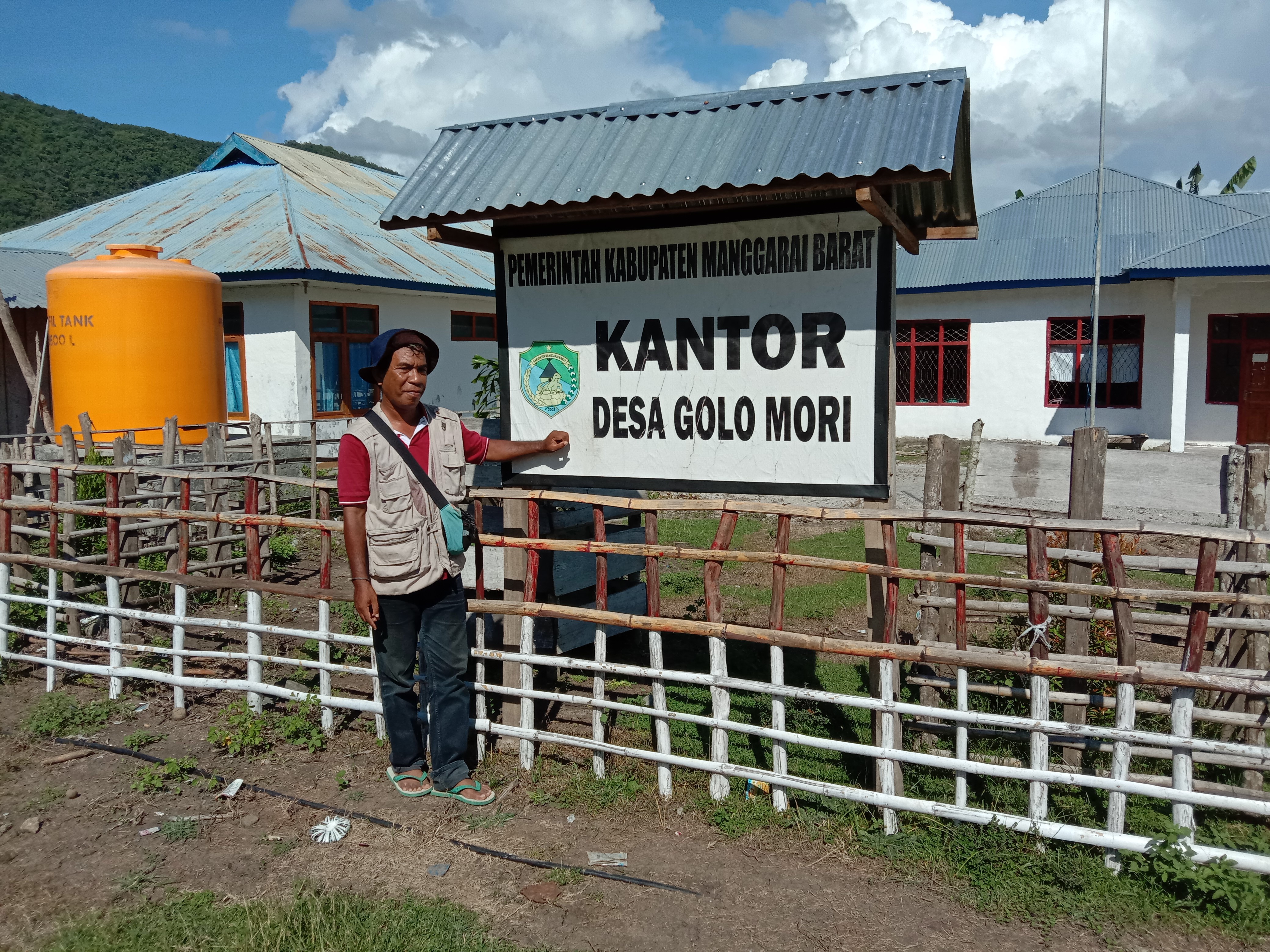 Kantor Desa Golo Mori.