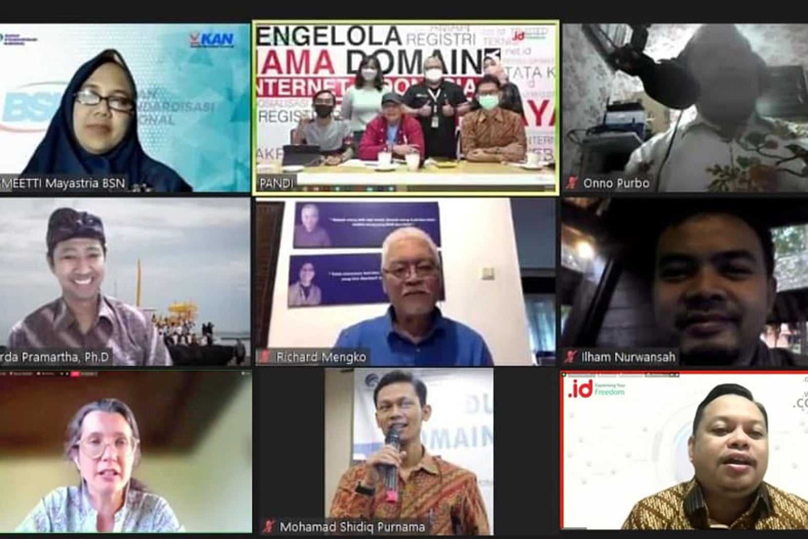 Webinar dengan tema Back To The Future: Peran Aksara Nusantara Pada Era Industri 4.0.