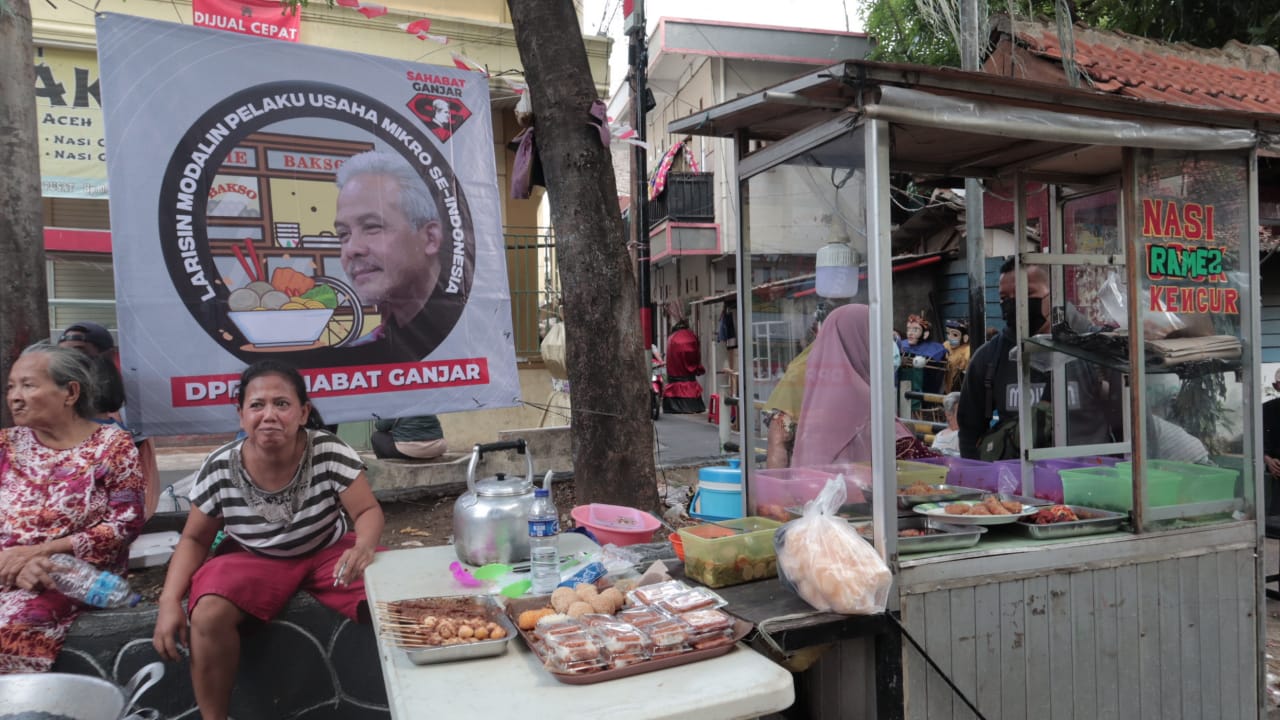 Kegiatan Larisin Modalin Usaha Mikro se-Indonesia di 51 lokasi yang tersebar di Indonesia.