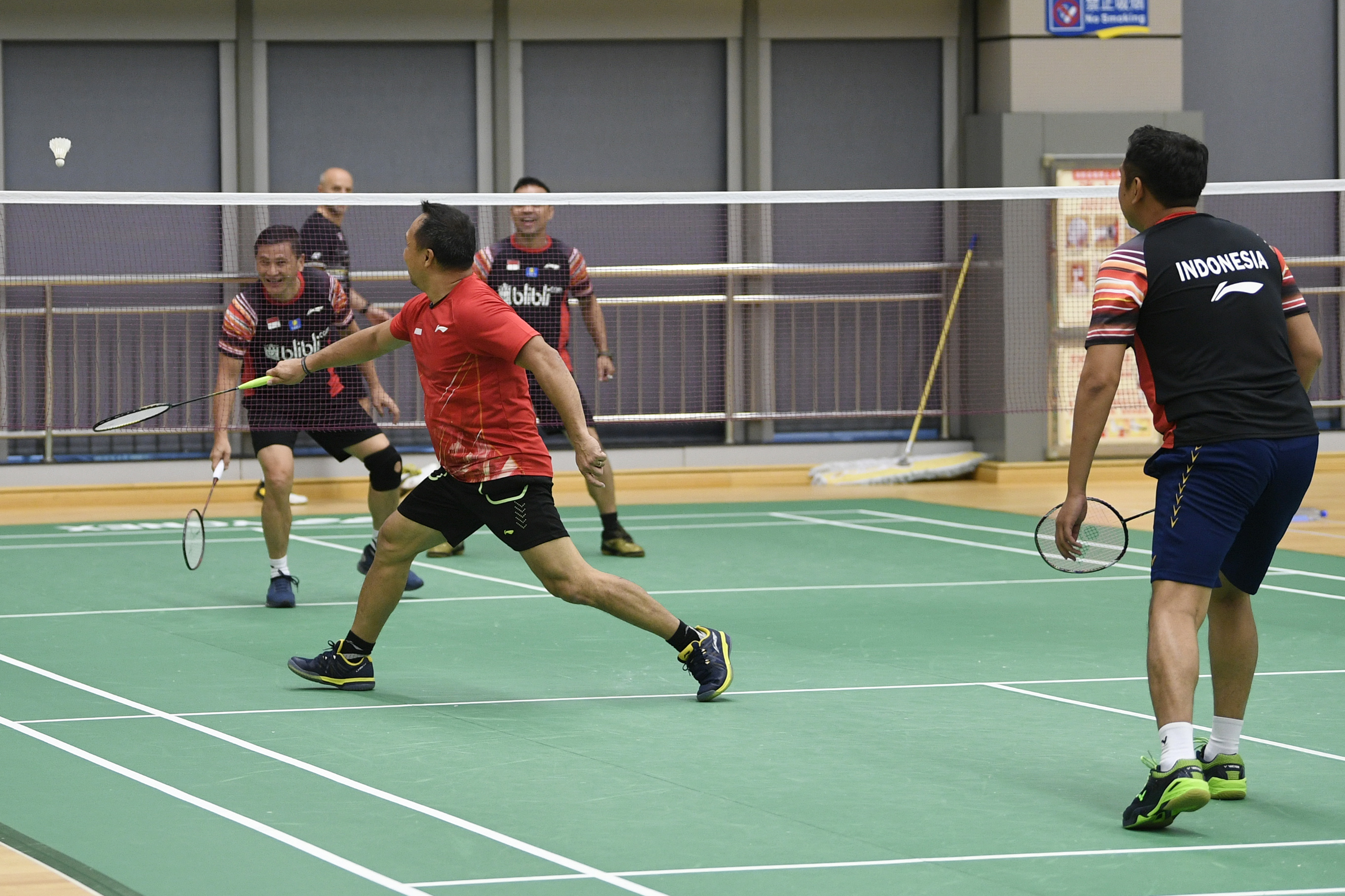 Latihan Tim Bulu Tangkis