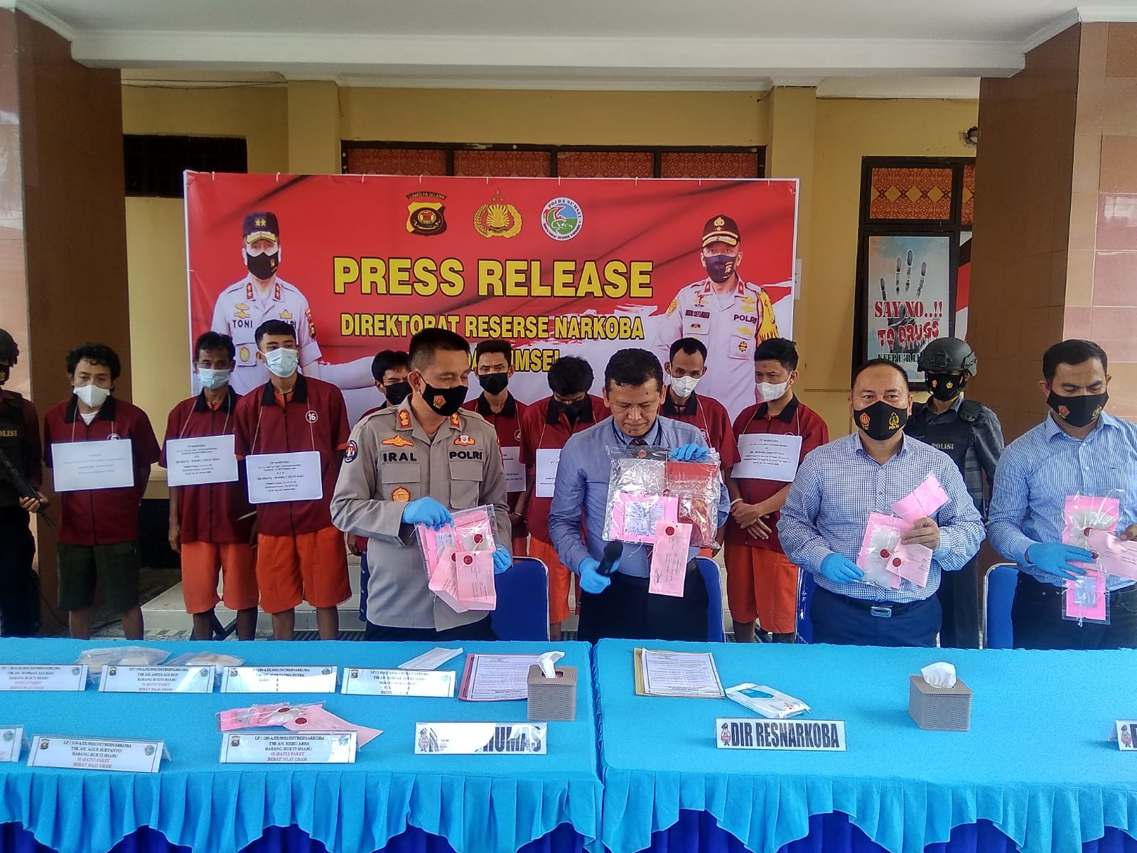 Polda Sumsel merilis penungkapan kasus narkoba sepanjang September 2021 di Mapolda Sumsel, Kamis (23/9).
