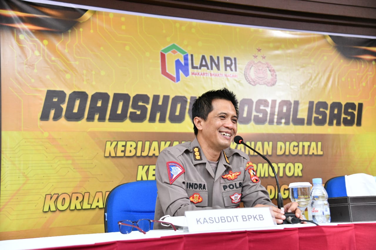 Kasubdit BPKB Korlantas Polri Kombes indra Darmawan